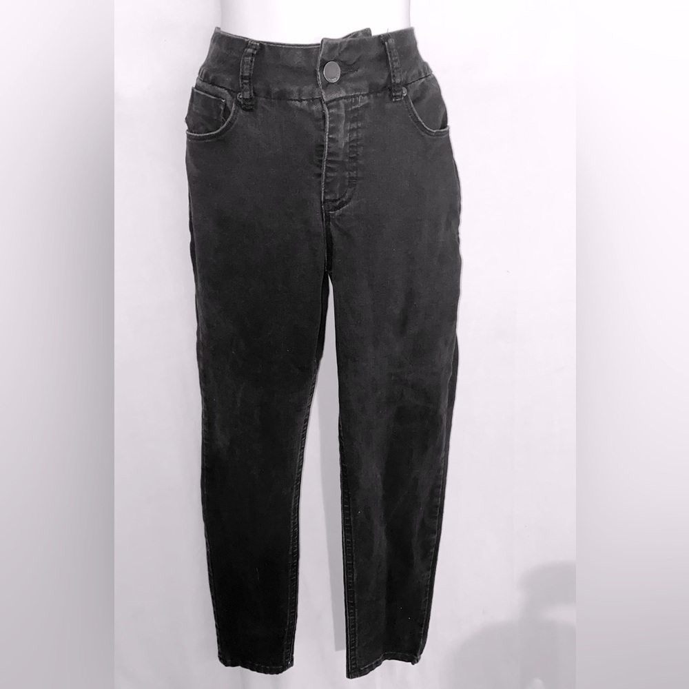 Seven7 High waisted Tummy-less Jeans